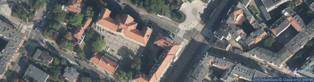 Zdjęcie satelitarne Bachanalia Świat Win