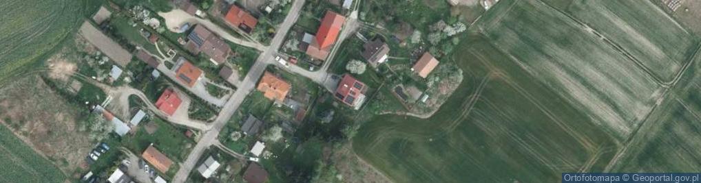 Zdjęcie satelitarne Best Dom Kamil Ponisz Sergio Castillo Karolina Zug