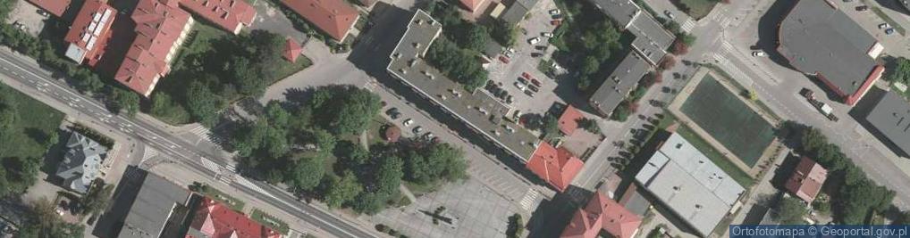 Zdjęcie satelitarne Biuro Podróży Columbus, Kantor Wymiany Walut, Sklepik Szkolny Józef Zajączkowski