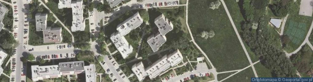 Zdjęcie satelitarne Bogumiła Wołek Sprzątanie Budynków i Terenów Zielonych