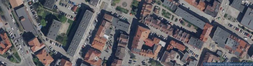 Zdjęcie satelitarne Cech Rzemiosł Różnych i Przedsiębiorczości w Lubaniu