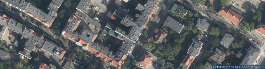 Zdjęcie satelitarne Ceevou