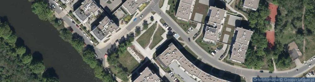 Zdjęcie satelitarne Cemit PPHU Czajkowski Roman Michalski Tadeusz i S Ka