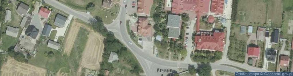 Zdjęcie satelitarne Centrum Handlowo Usługowe