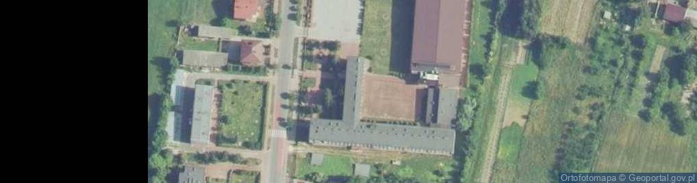 Zdjęcie satelitarne Centrum Kształcenia Praktycznego i Ustawicznego przy Zespole Szkół nr 3 w Chmielniku