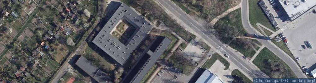 Zdjęcie satelitarne Centrum Kształcenia Zawodowego Wojewódzki Ośrodek Dokształcania i Doskonalenia Zawodowego w Świdnicy