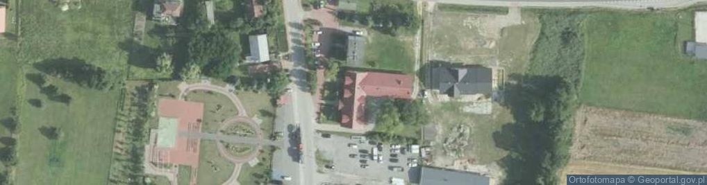 Zdjęcie satelitarne Centrum Kultury w Łubnicach