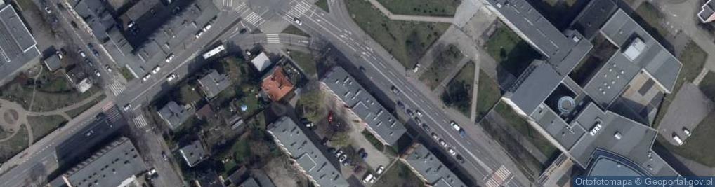 Zdjęcie satelitarne Centrum Nowoczesnej Edukacji Marek Dębczyński
