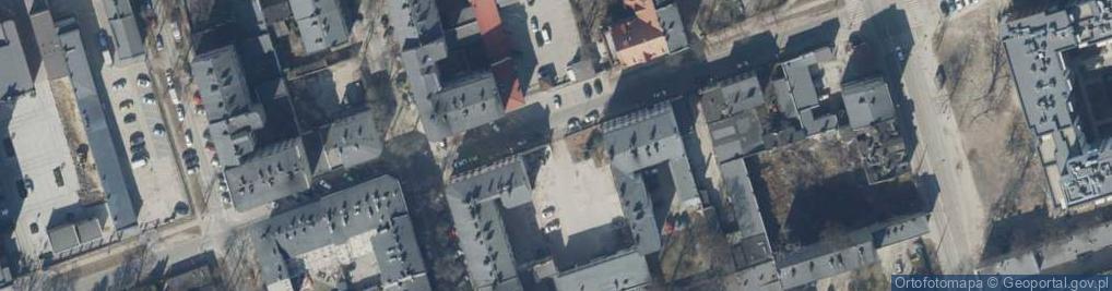 Zdjęcie satelitarne Centrumax