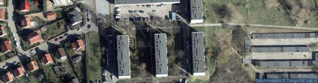Zdjęcie satelitarne Ceza Centrum Edukacji Zawodowej