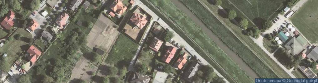 Zdjęcie satelitarne Cezary Woźniak Wydawnictwo A, Wydawnictwo Xeein