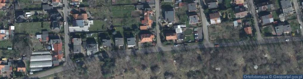 Zdjęcie satelitarne Complex