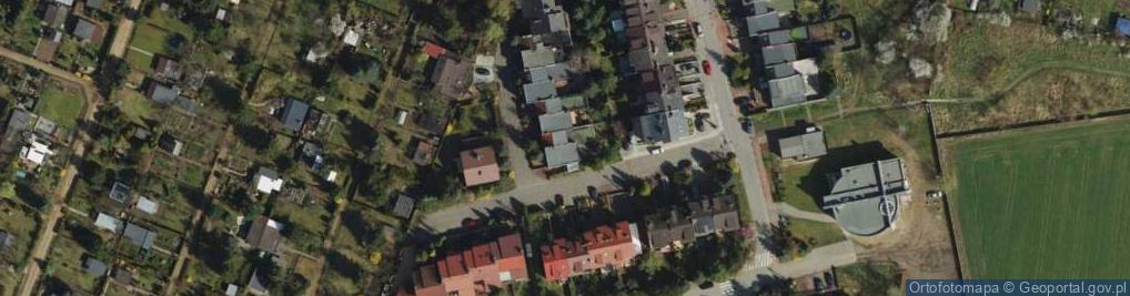Zdjęcie satelitarne Con-Vitro Zakład Produkcyjno Usługowo Handlowy Skrót:Con-Vitro z P-U-H Laskowski Maciej