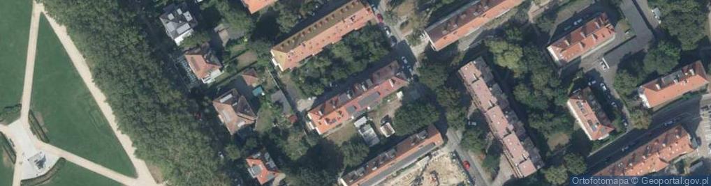 Zdjęcie satelitarne Conversando