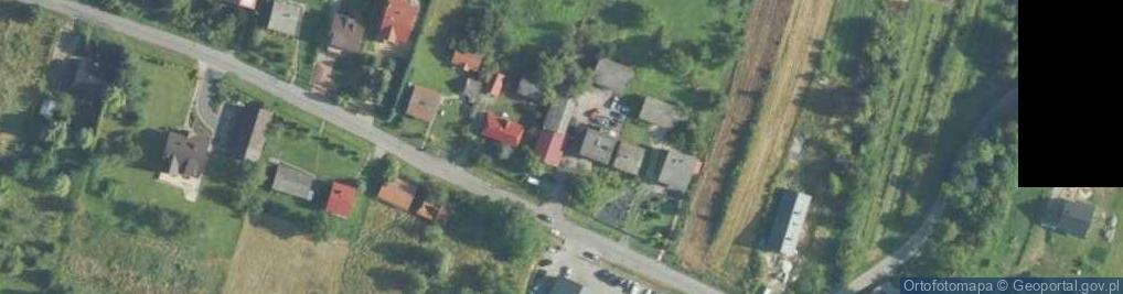 Zdjęcie satelitarne Dariusz Radwański Centrum Motoryzacyjne Podoły