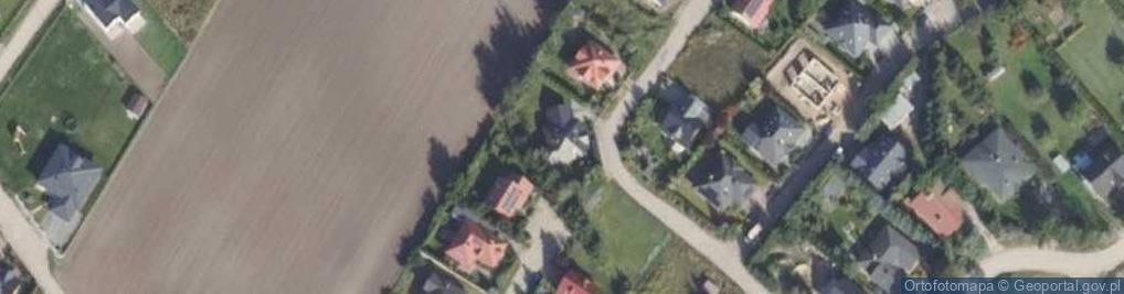 Zdjęcie satelitarne Dat Invest