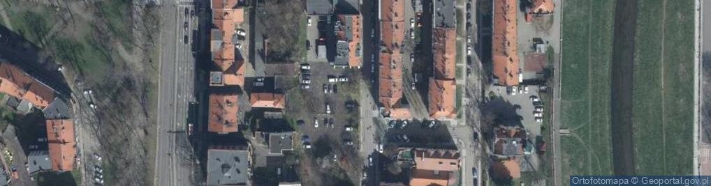 Zdjęcie satelitarne Dolnośląskie Centrum Edukacyjne Fanakidis Stefan Juniszewski Adam