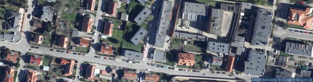 Zdjęcie satelitarne Dom Aukcyjny Wierzytelnośći Aval