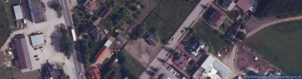 Zdjęcie satelitarne Dom Towarowy Kamyk B z Tokarzewscy B S Ziencina