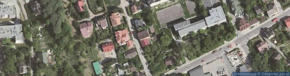 Zdjęcie satelitarne Dominika Kalinowska-Żurek Nikavisage