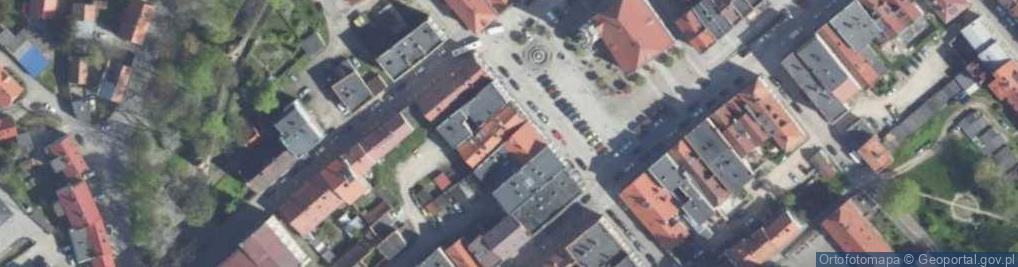 Zdjęcie satelitarne Domy Handlowe Sezam