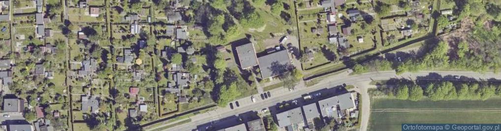 Zdjęcie satelitarne Dzielnicowy Dom Kultury