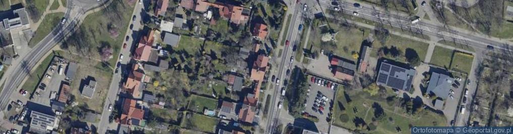 Zdjęcie satelitarne E C C