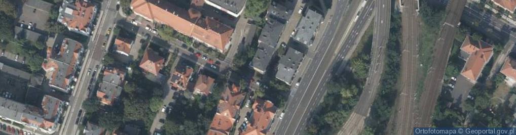 Zdjęcie satelitarne Easy Credit Katarzyna Burzyńska