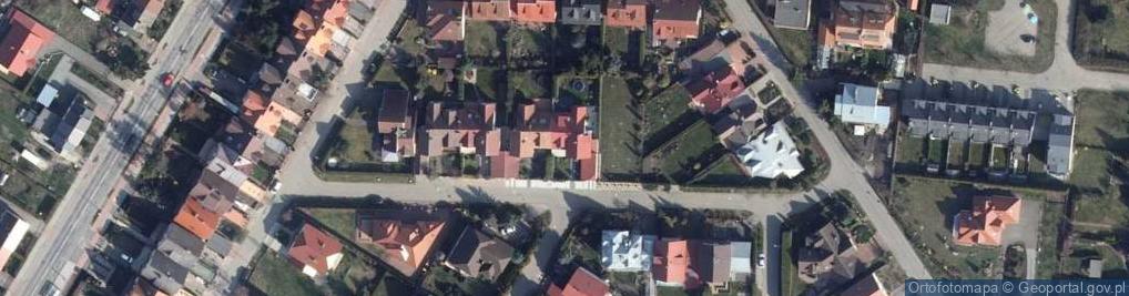 Zdjęcie satelitarne Easy Money Tomasz Wiśniewski
