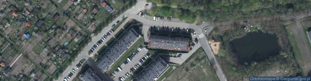 Zdjęcie satelitarne Effective