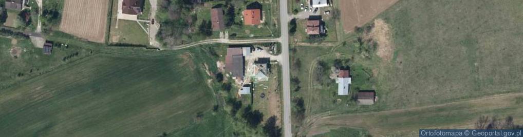 Zdjęcie satelitarne Eksperci Play