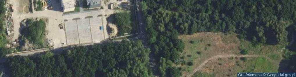 Zdjęcie satelitarne Em Car