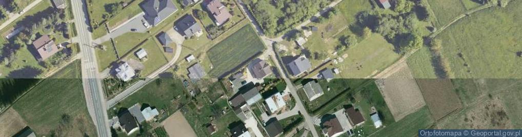 Zdjęcie satelitarne Emikub