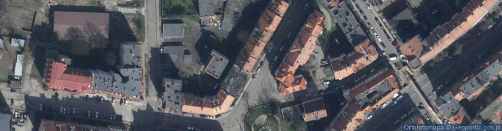 Zdjęcie satelitarne English Teacher Patrick Chapman