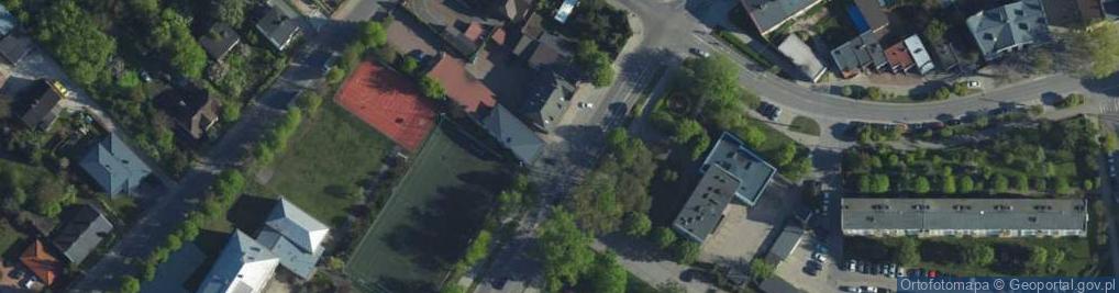 Zdjęcie satelitarne F H Basting