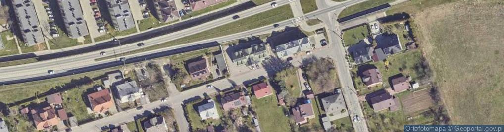 Zdjęcie satelitarne F H P P Plast