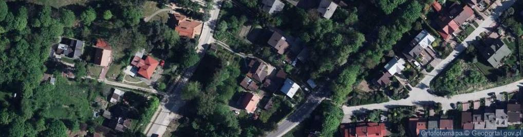 Zdjęcie satelitarne F.H.U.Nemezis Robert Rondoś