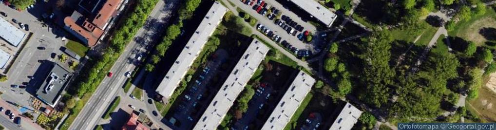 Zdjęcie satelitarne F H U Top