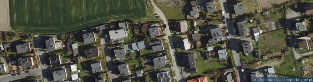Zdjęcie satelitarne Family House Nieruchomości
