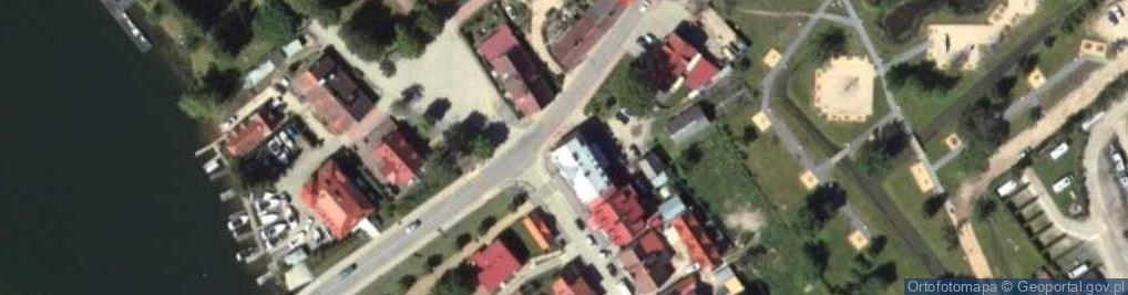 Zdjęcie satelitarne Family