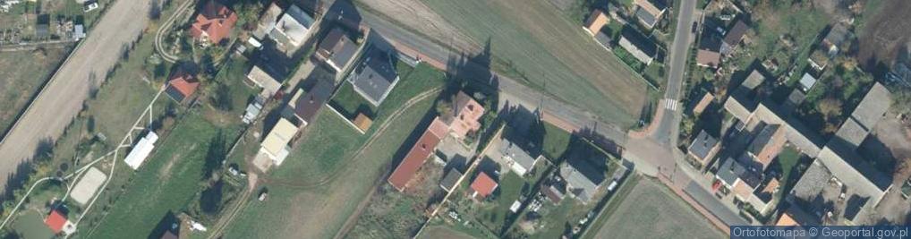 Zdjęcie satelitarne Ferma Lisów Halina Puślecka Smolice