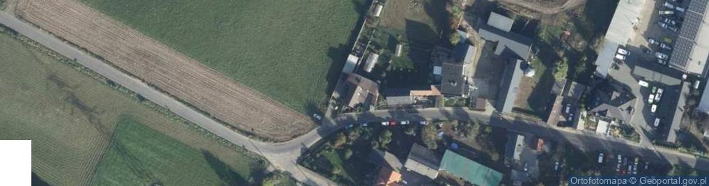 Zdjęcie satelitarne Firma Emu Targowisko