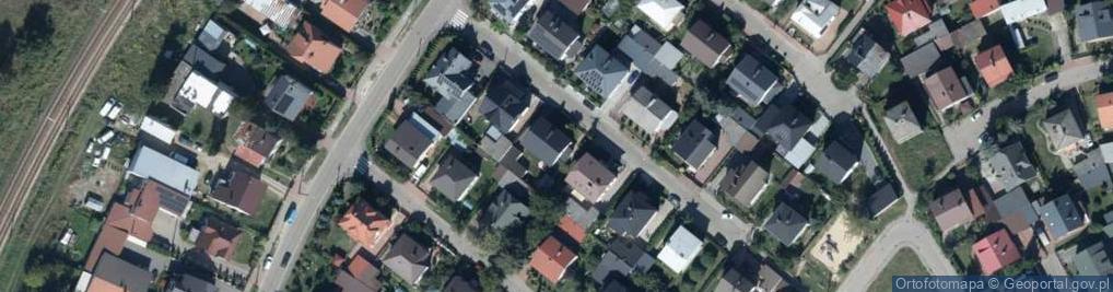 Zdjęcie satelitarne Firma Handlowa Cher