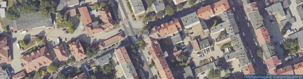 Zdjęcie satelitarne Firma Handlowa Redis