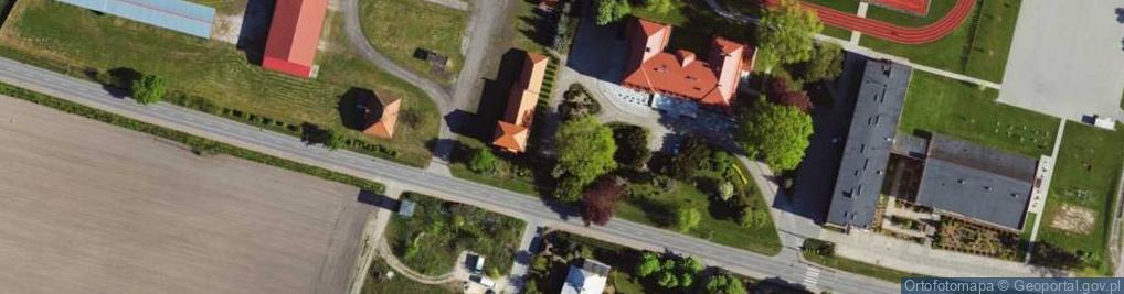 Zdjęcie satelitarne Firma Handlowa
