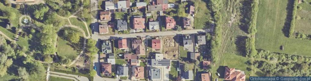 Zdjęcie satelitarne Firma Handlowa