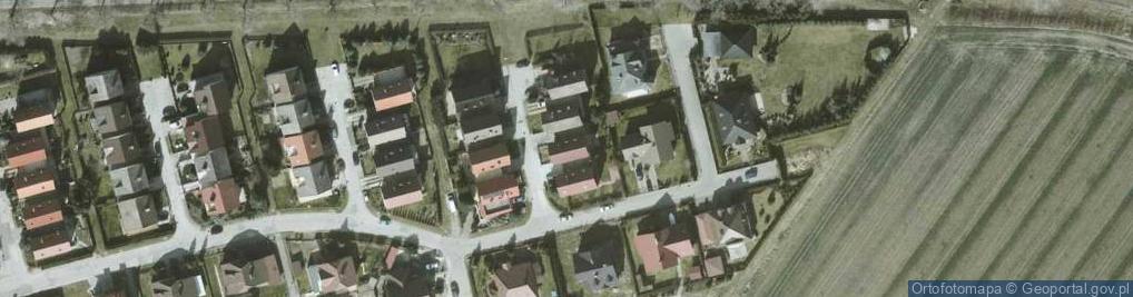 Zdjęcie satelitarne Firma Handlowo Usługowa Bazyl