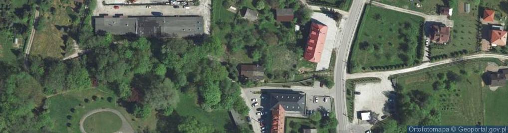 Zdjęcie satelitarne Firma Handlowo Usługowa Źródło