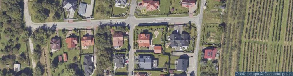 Zdjęcie satelitarne Firma Importowo Handlowa Modena