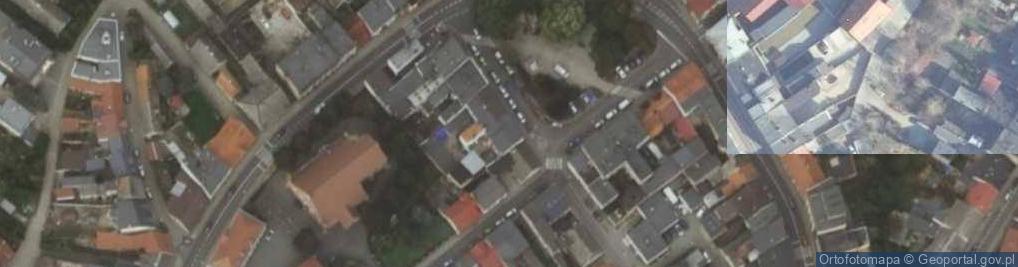 Zdjęcie satelitarne Firma Pago Handlowo Produkcyjna